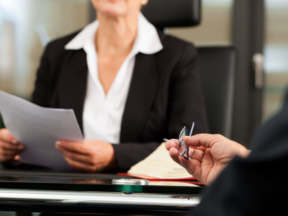 Accettazione dell’eredità con beneficio d’inventario: quando conviene e come si fa